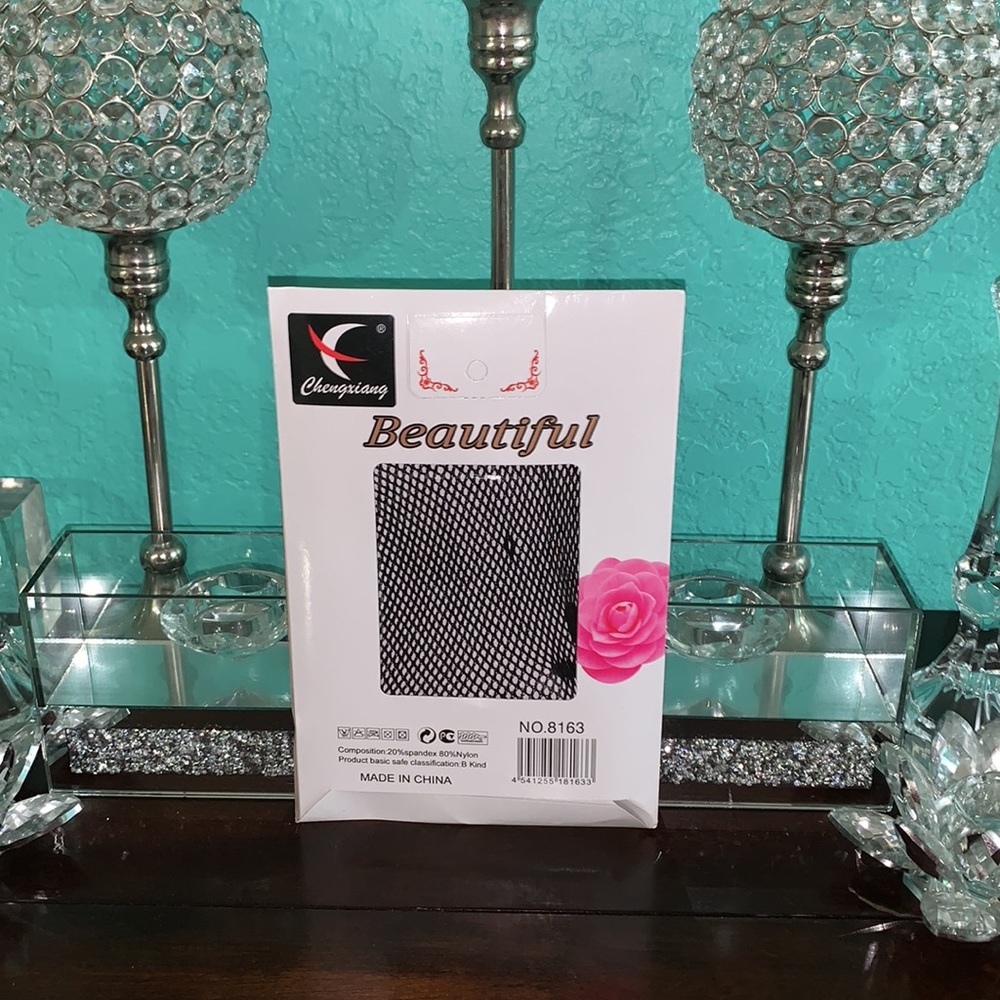Fishnet - Picture 2 of 3